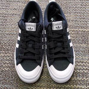 Adidas casual sneakers